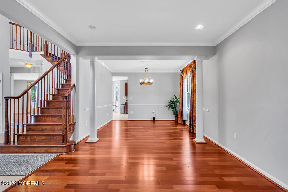 35 Springhouse Circle