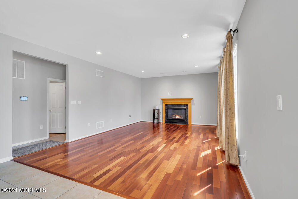 35 Springhouse Circle