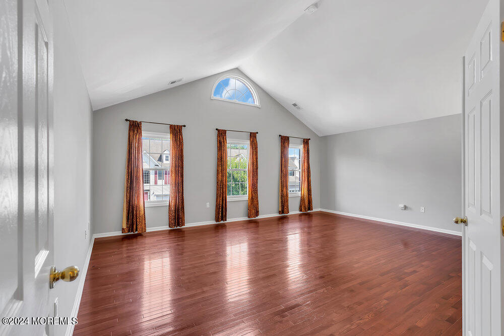 35 Springhouse Circle