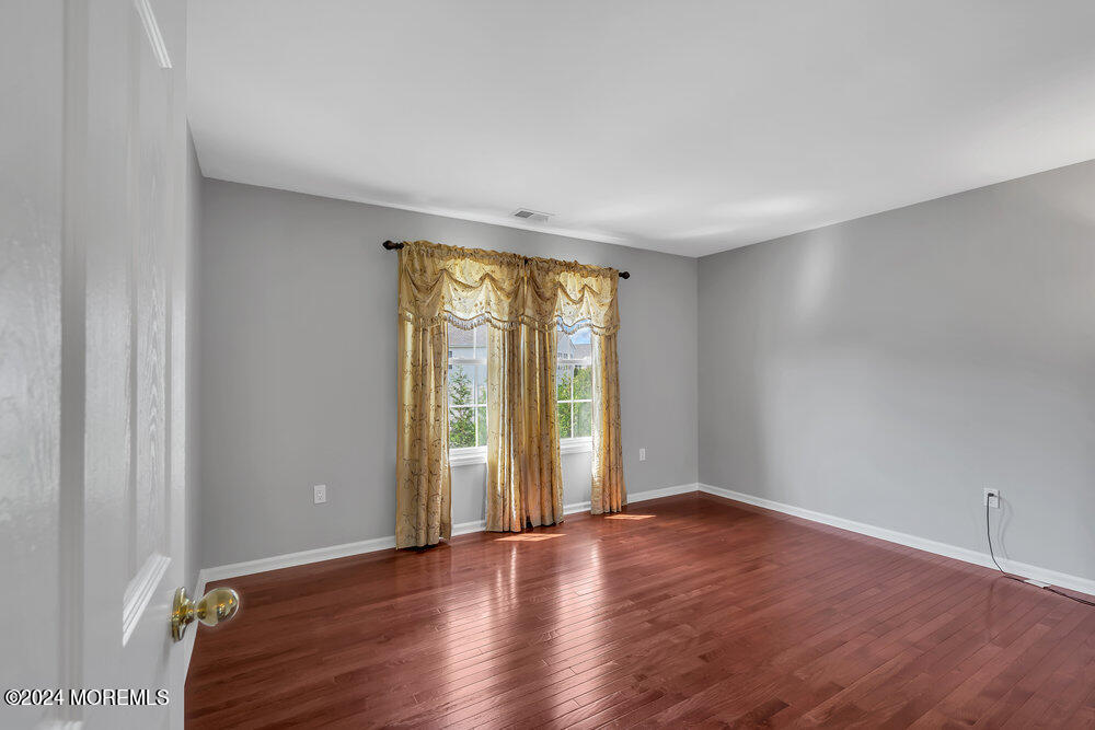 35 Springhouse Circle