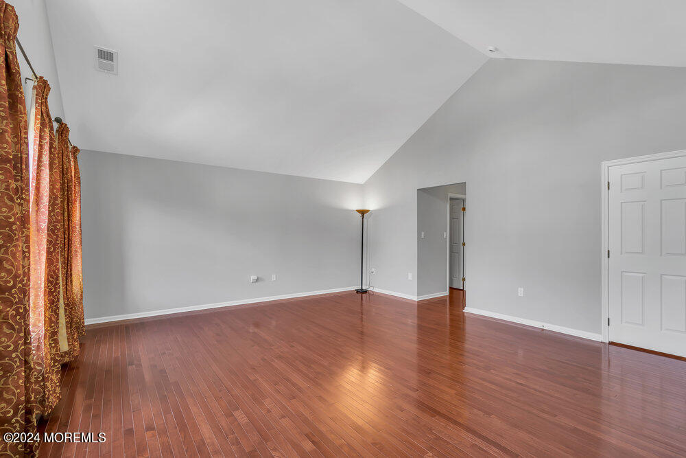 35 Springhouse Circle