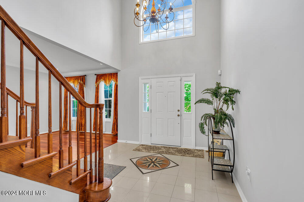 35 Springhouse Circle