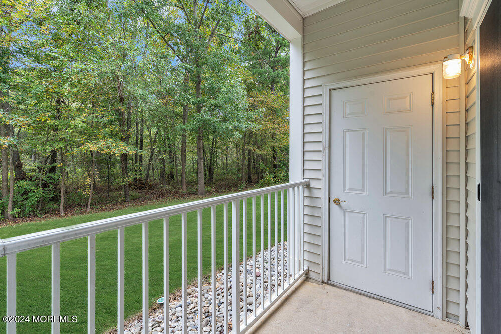 9102 Falston Circle, 9102