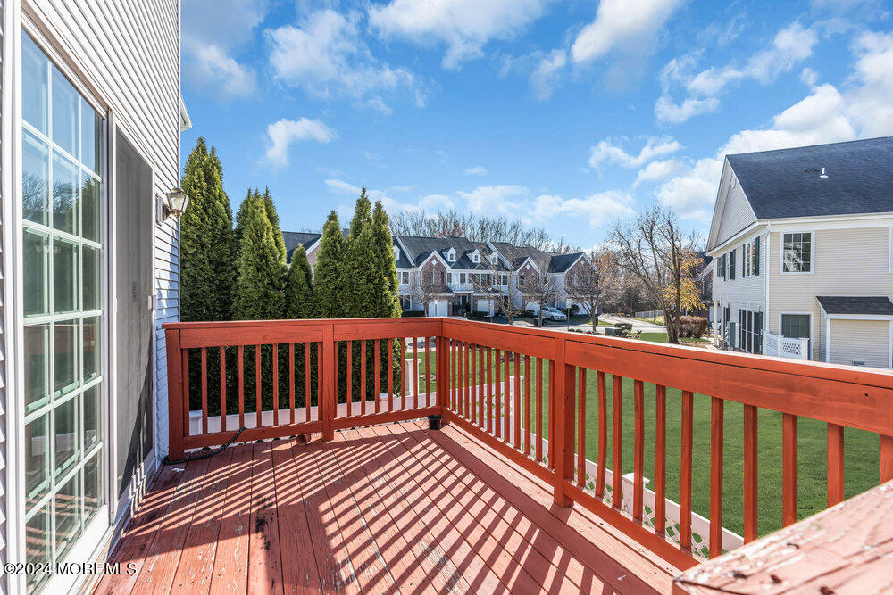 92 Deepwater Circle