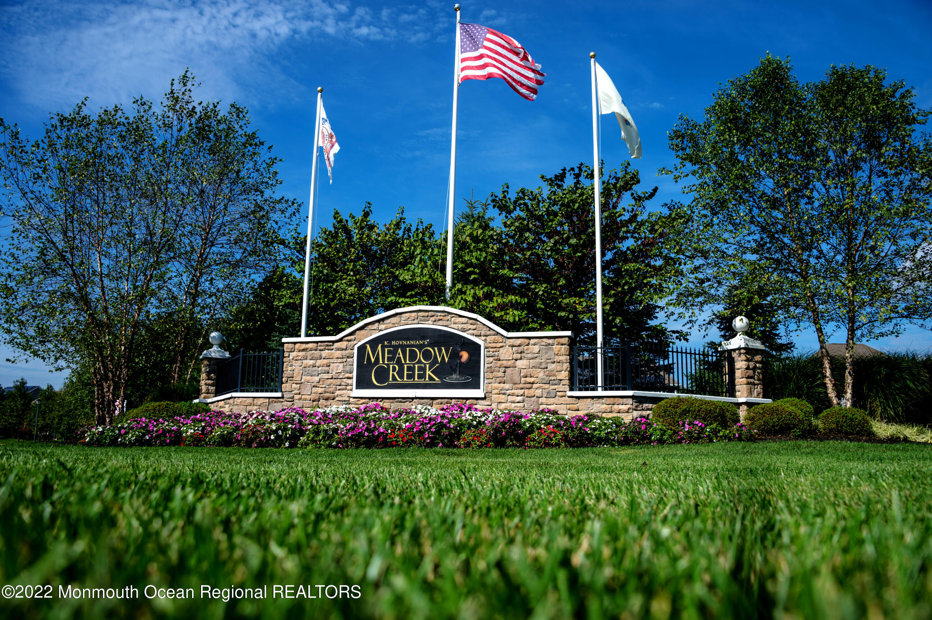 92 Deepwater Circle
