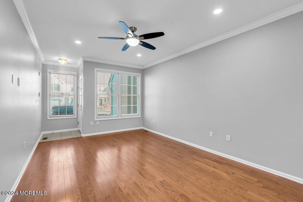 92 Deepwater Circle