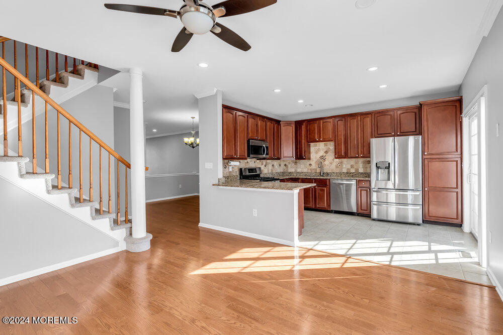 92 Deepwater Circle
