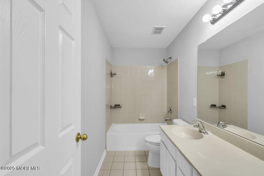 64 Deepwater Circle