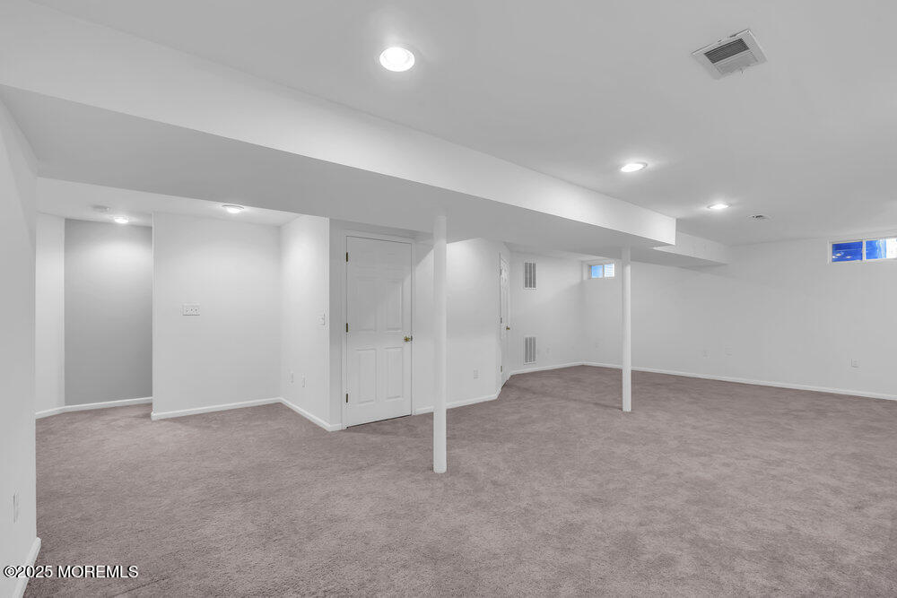 64 Deepwater Circle