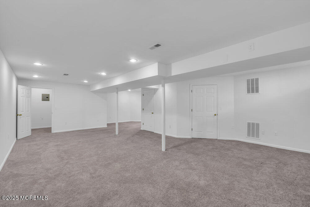 64 Deepwater Circle