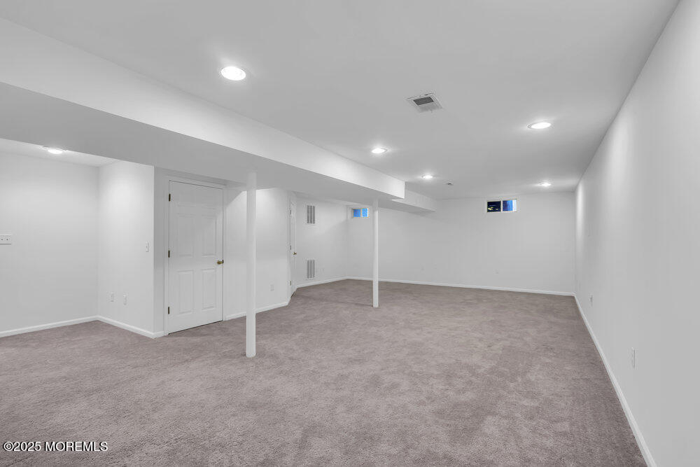 64 Deepwater Circle