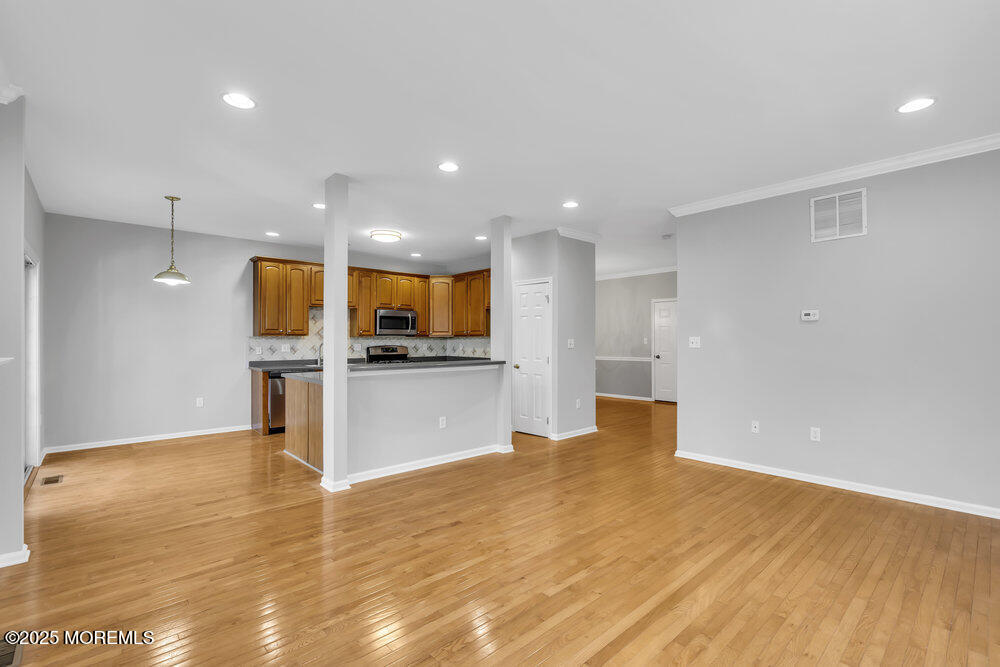 64 Deepwater Circle