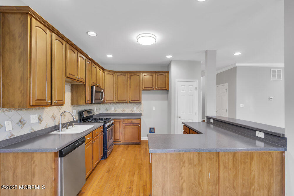 64 Deepwater Circle