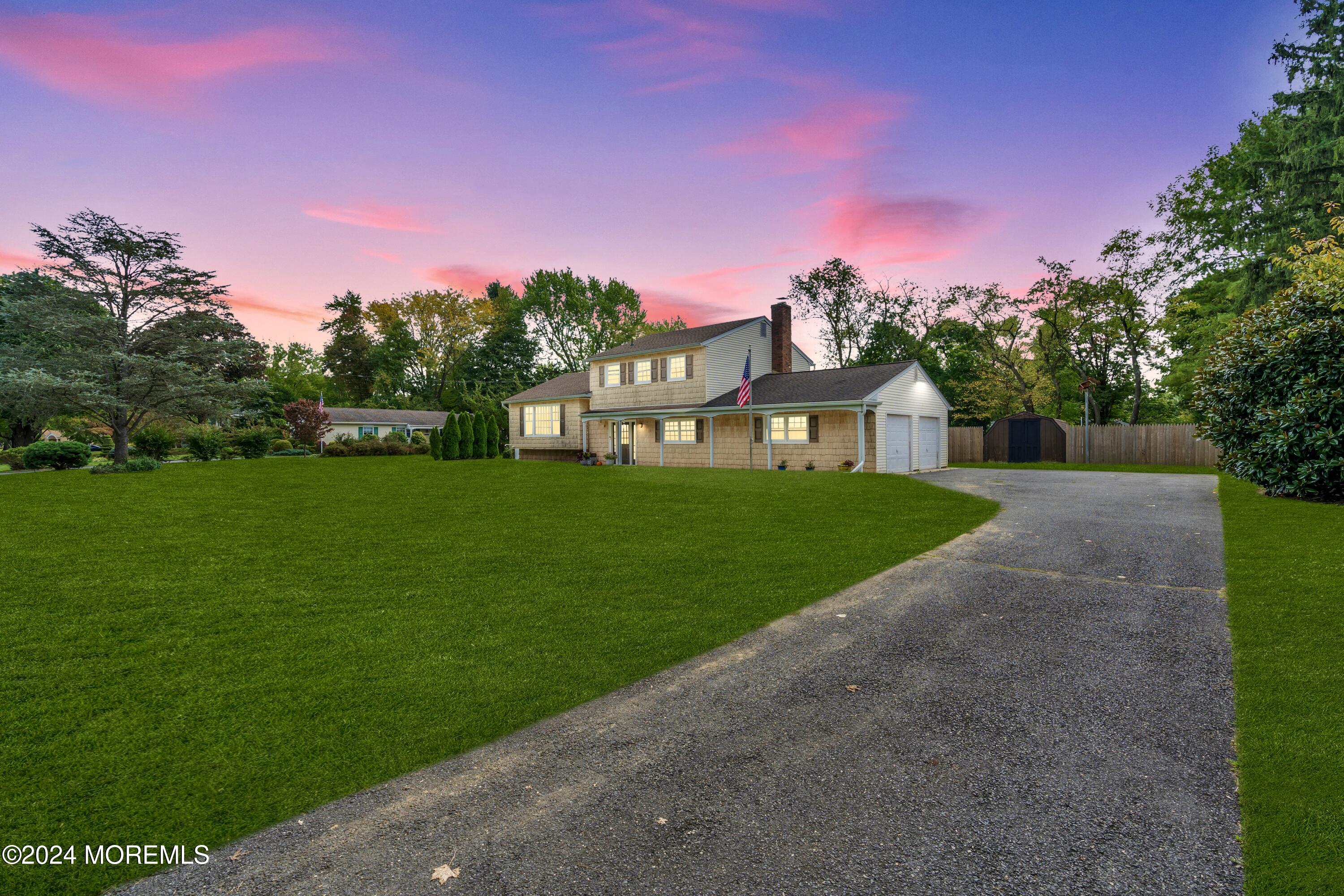 16 Mulberry Lane