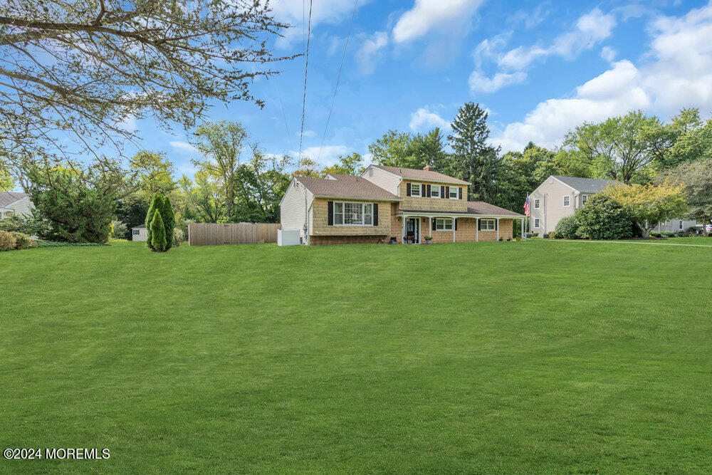 16 Mulberry Lane
