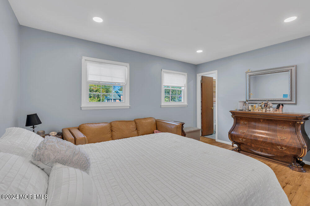 16 Mulberry Lane