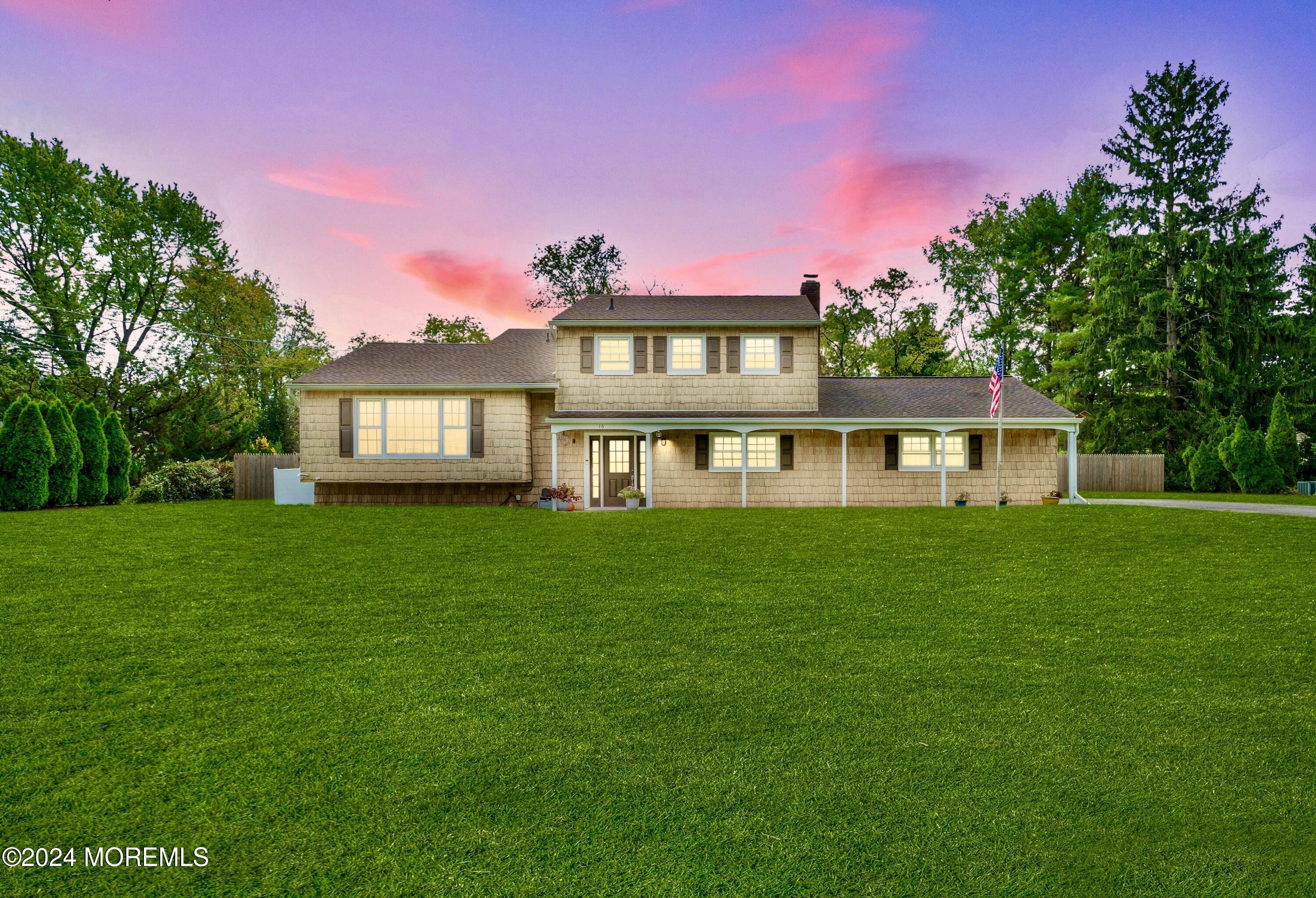16 Mulberry Lane