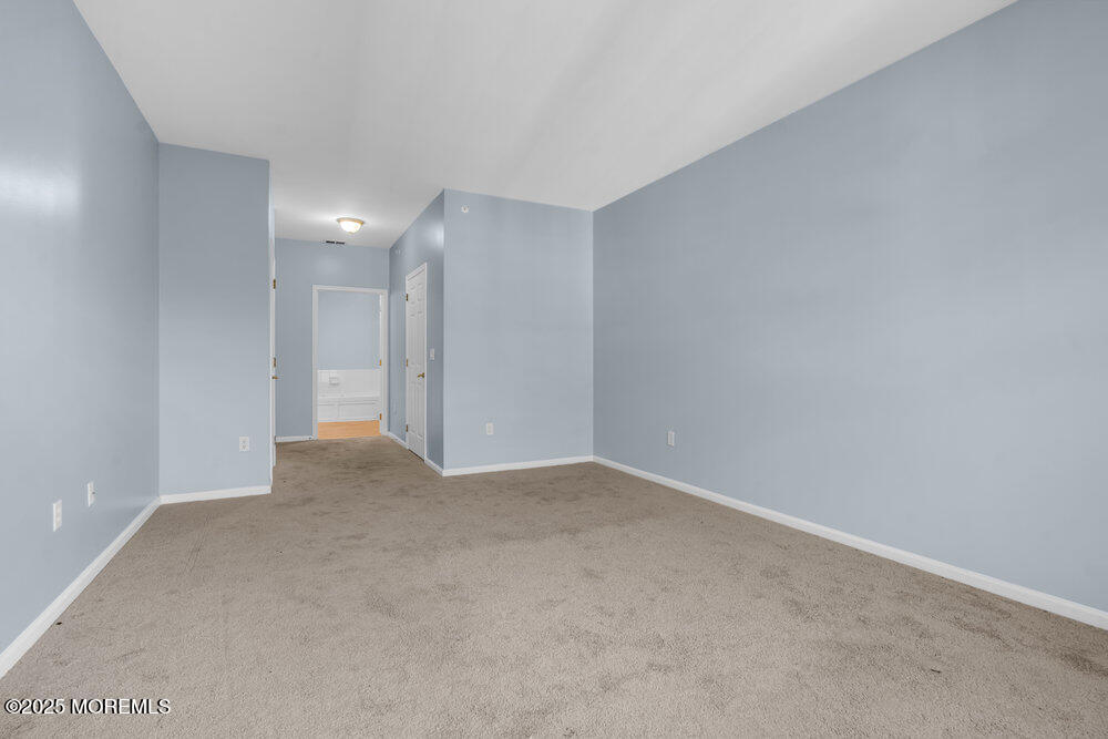 583 Saint Andrews Place