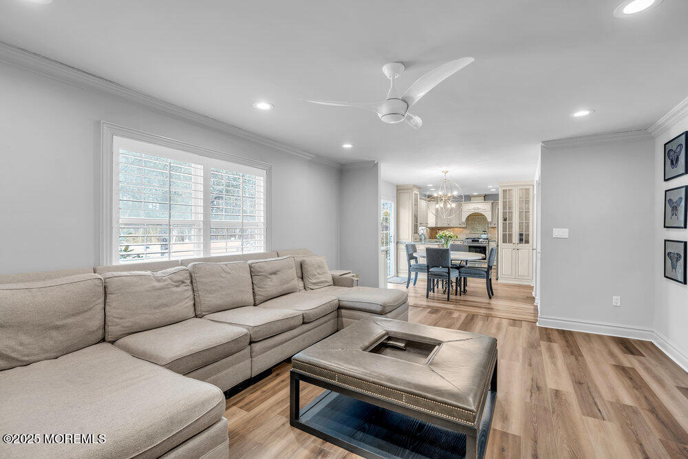 12 Jennifer Drive