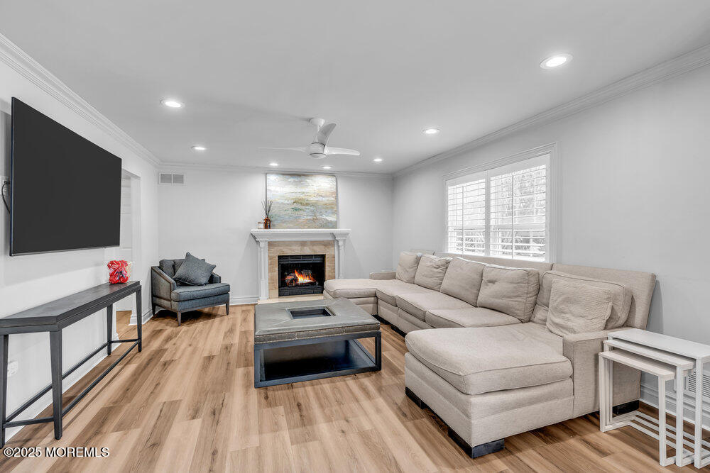 12 Jennifer Drive