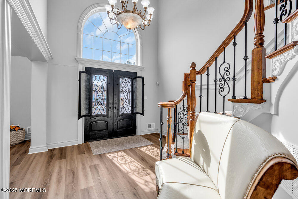 12 Jennifer Drive