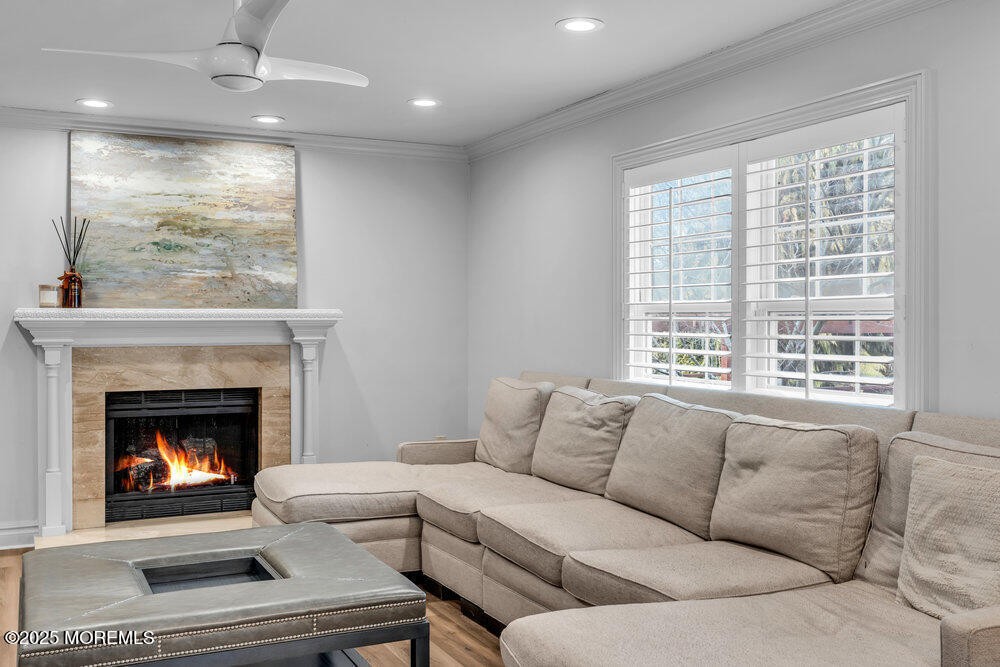 12 Jennifer Drive