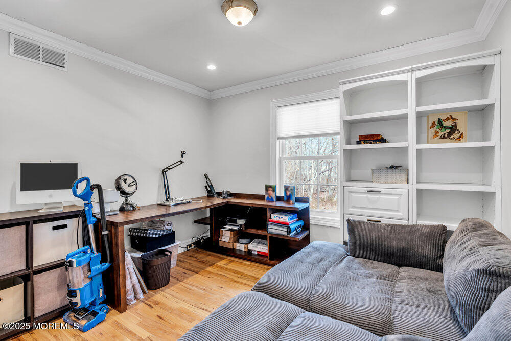 12 Jennifer Drive