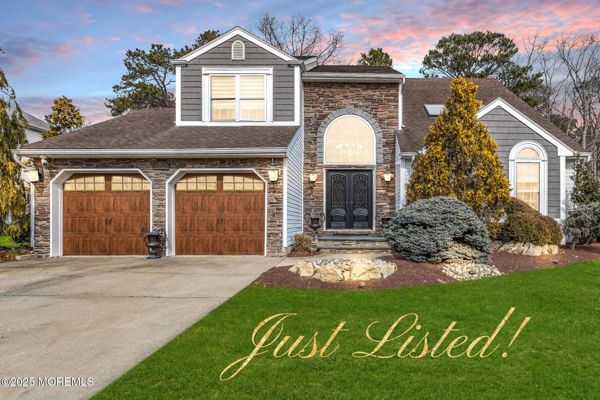 12 Jennifer Drive