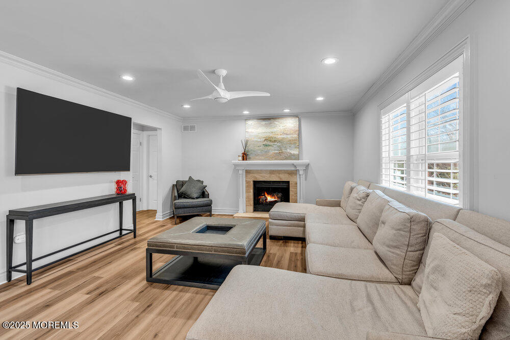 12 Jennifer Drive