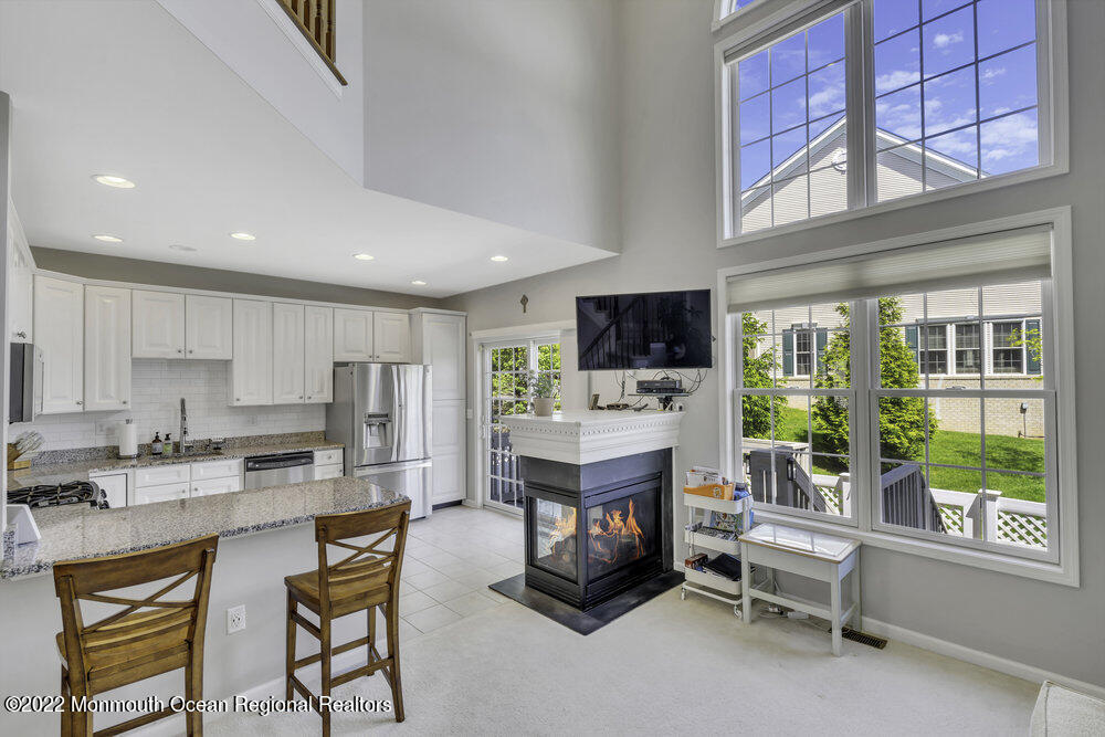 22 Hummingbird Drive