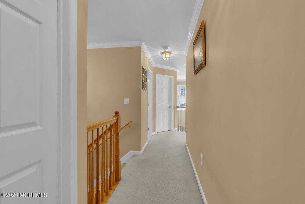 7 Hummingbird Drive