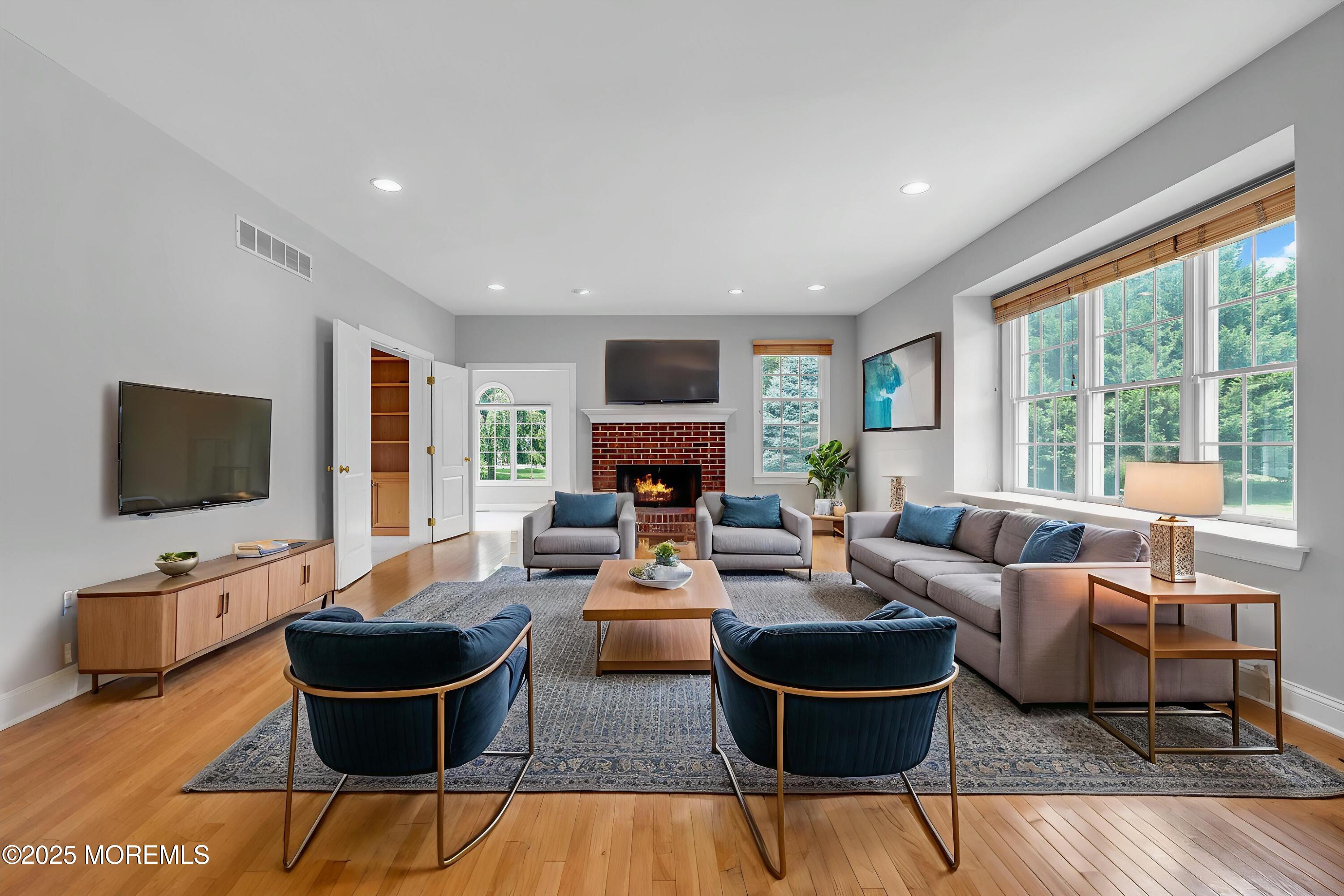 13 Turtle Hollow Drive