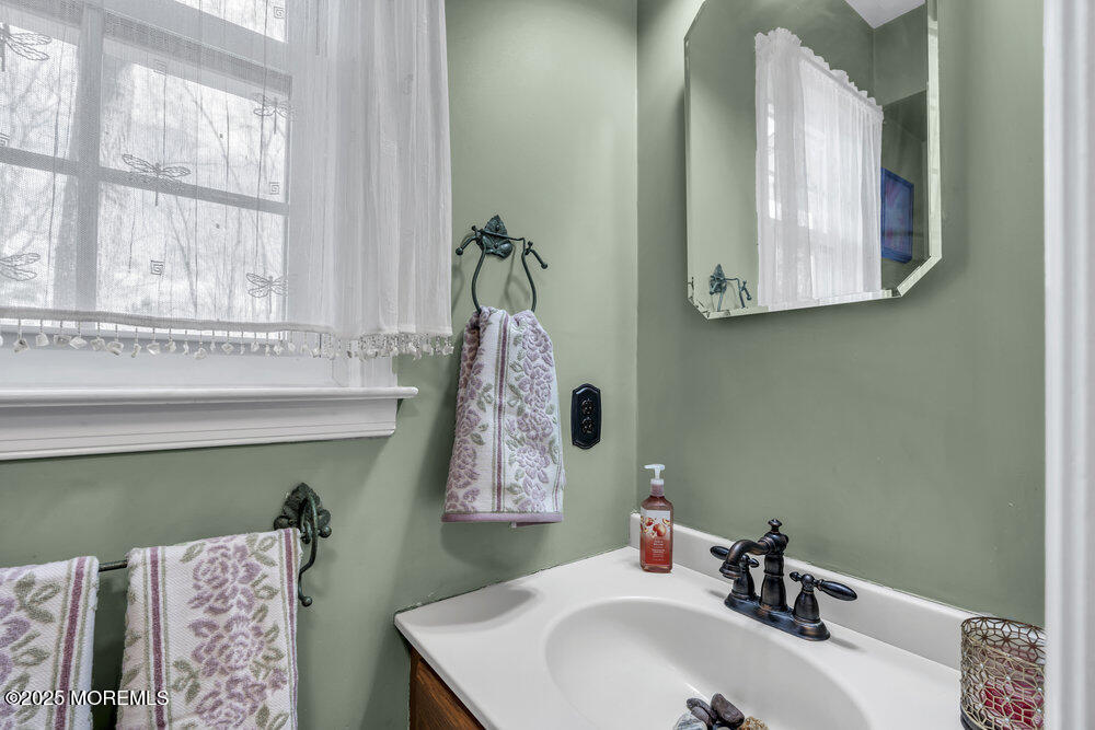 23 Manalapan Woods Drive