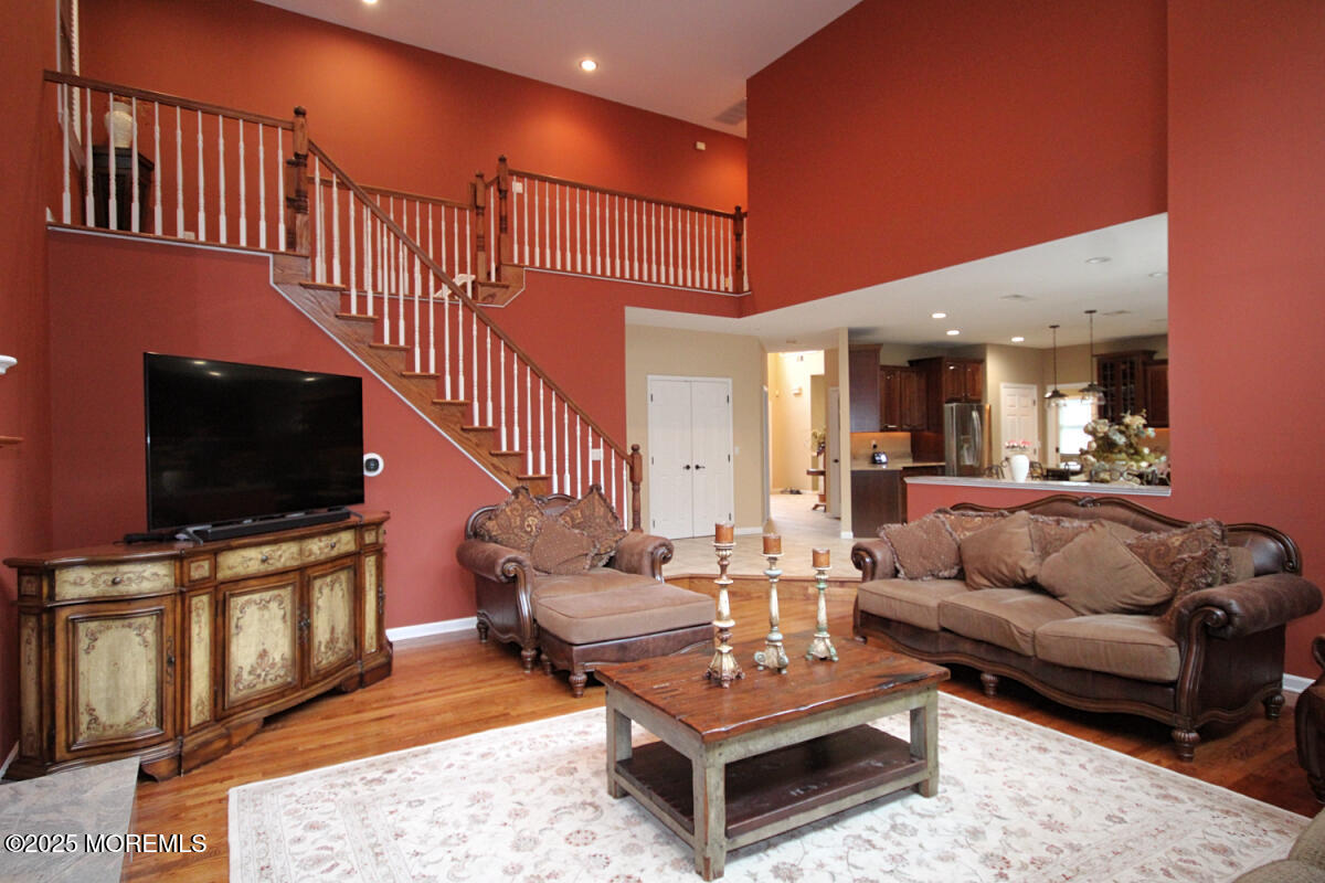 323 Freehold Englishtown Road