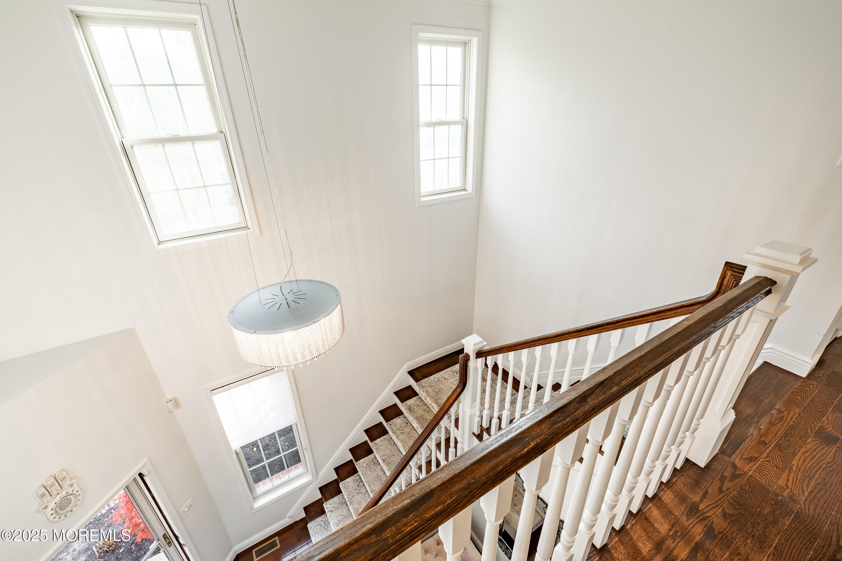 216 Deepwater Circle