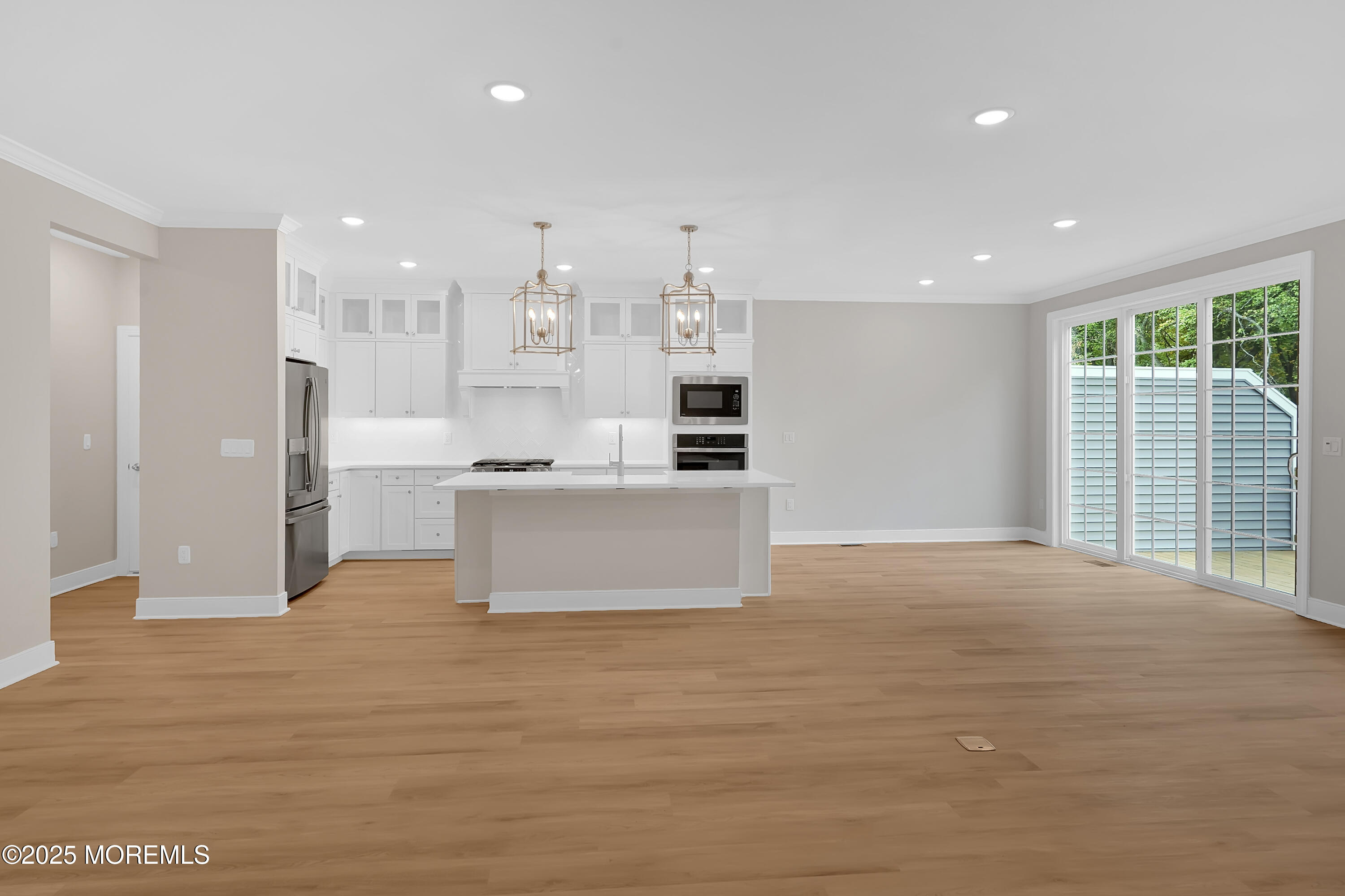 1614 Melrose Boulevard