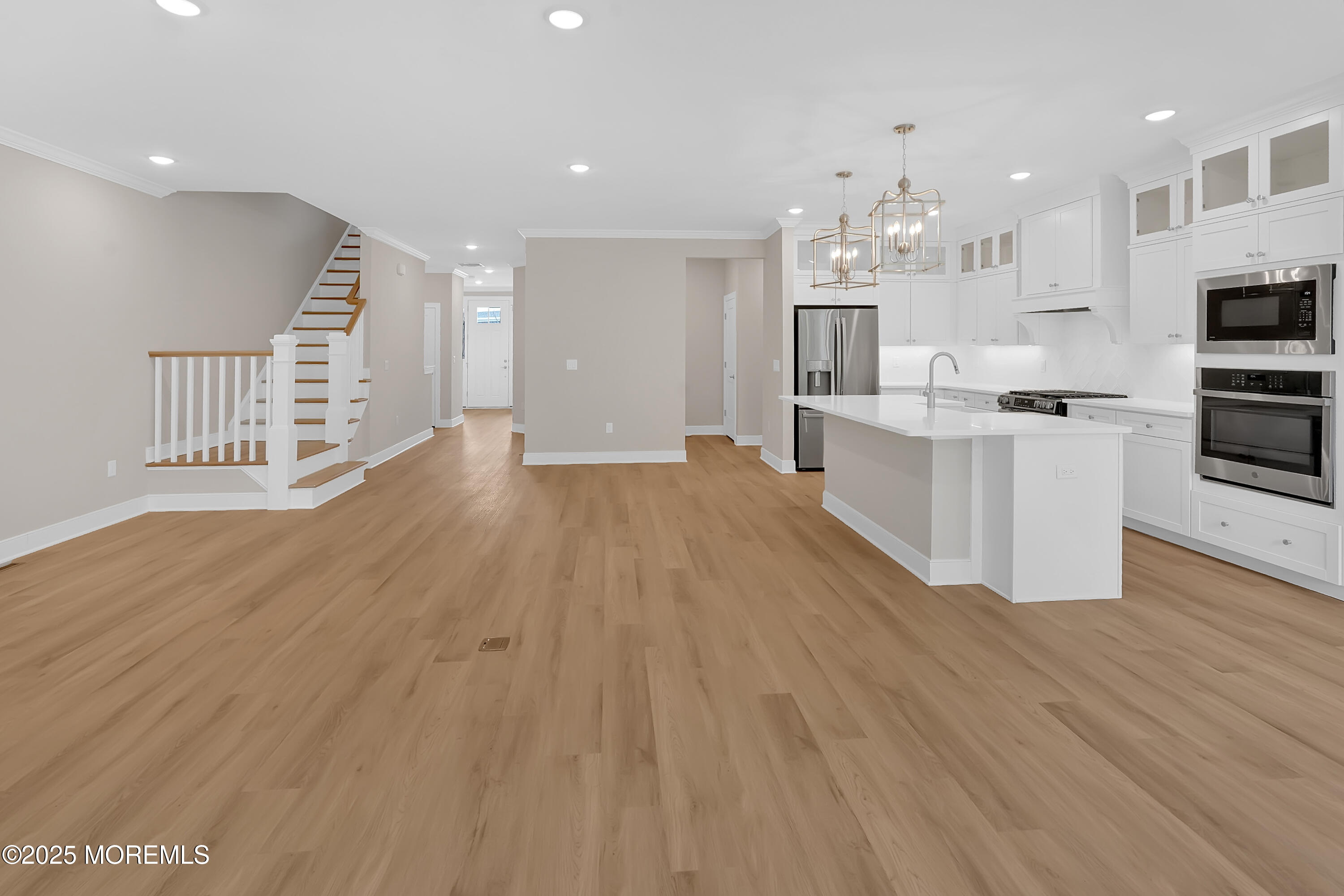 1614 Melrose Boulevard