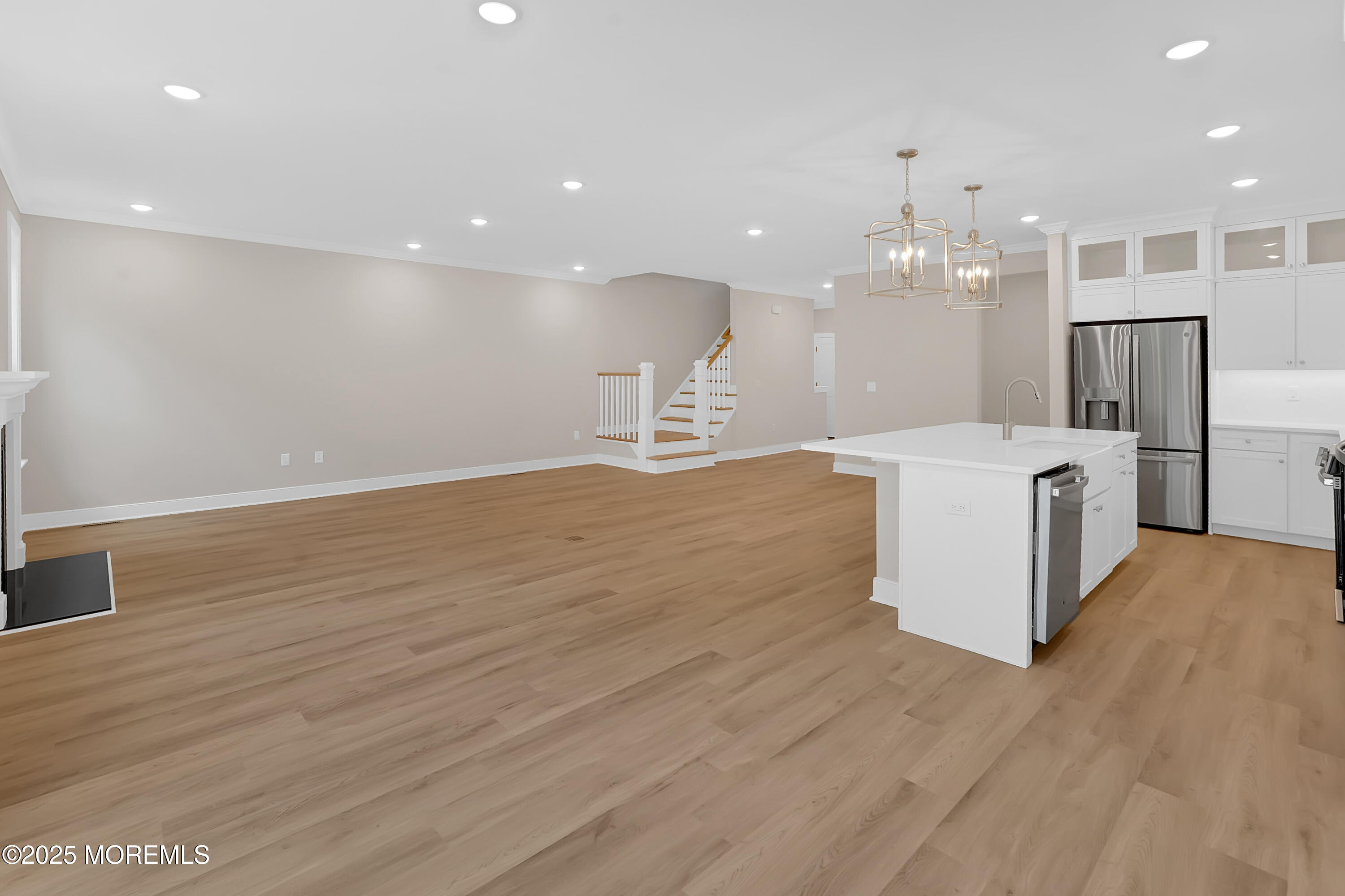 1614 Melrose Boulevard