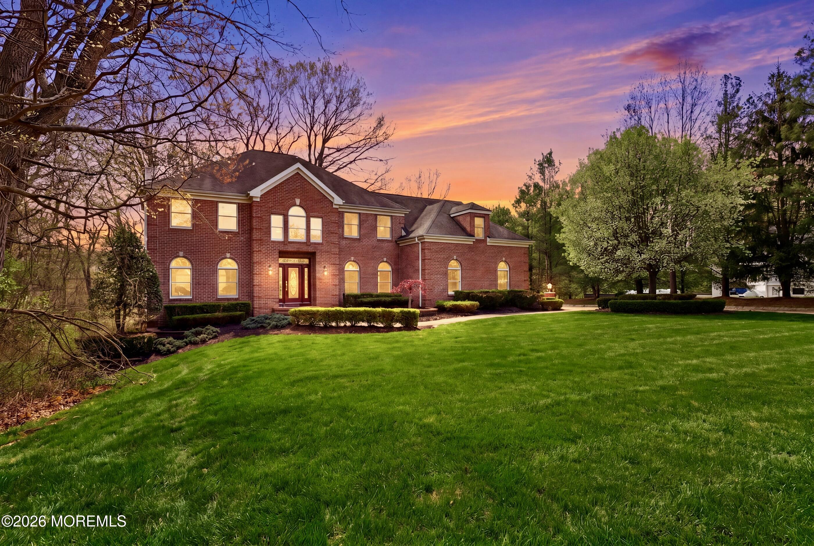 5 Maple Knoll Lane