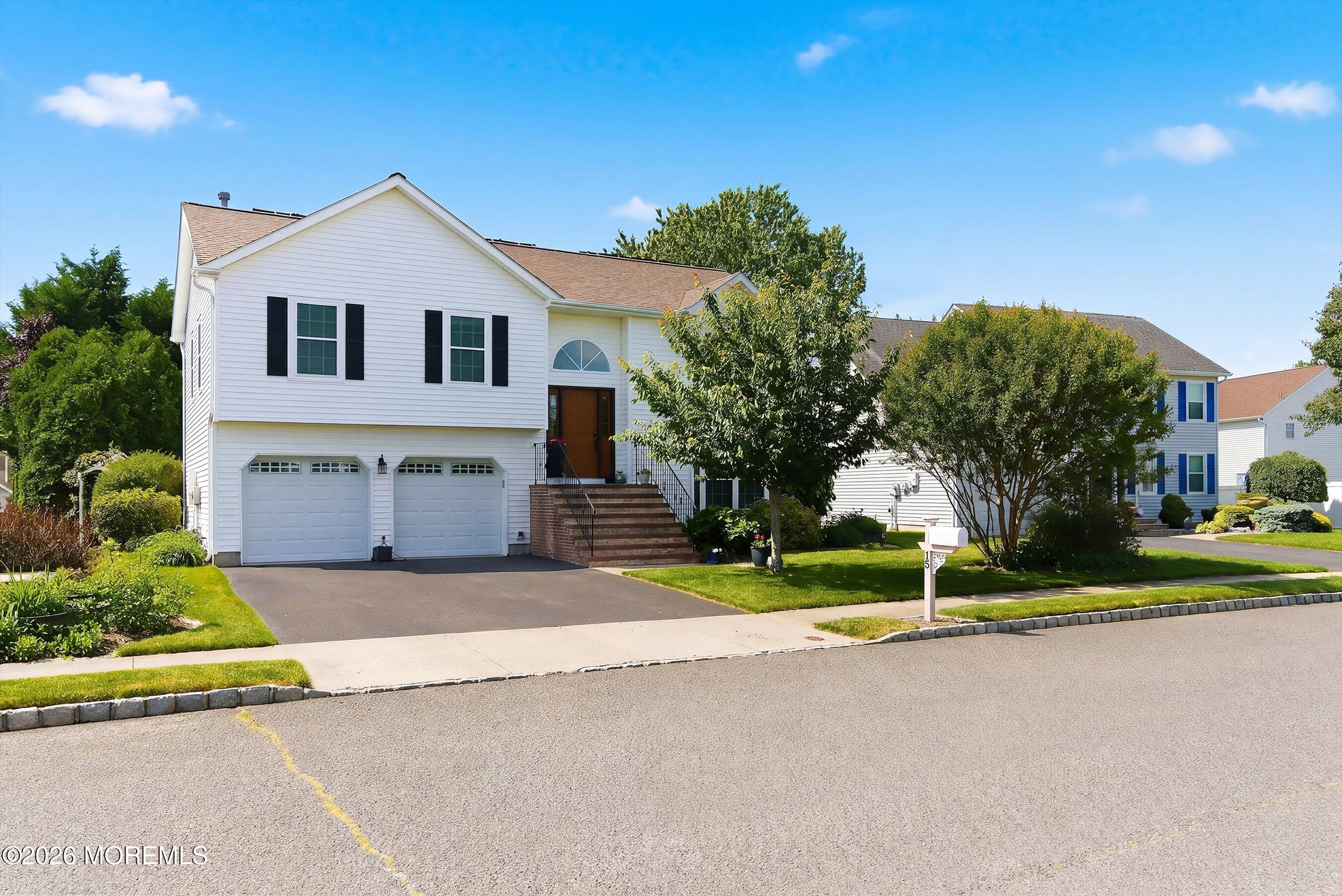15 William Drive