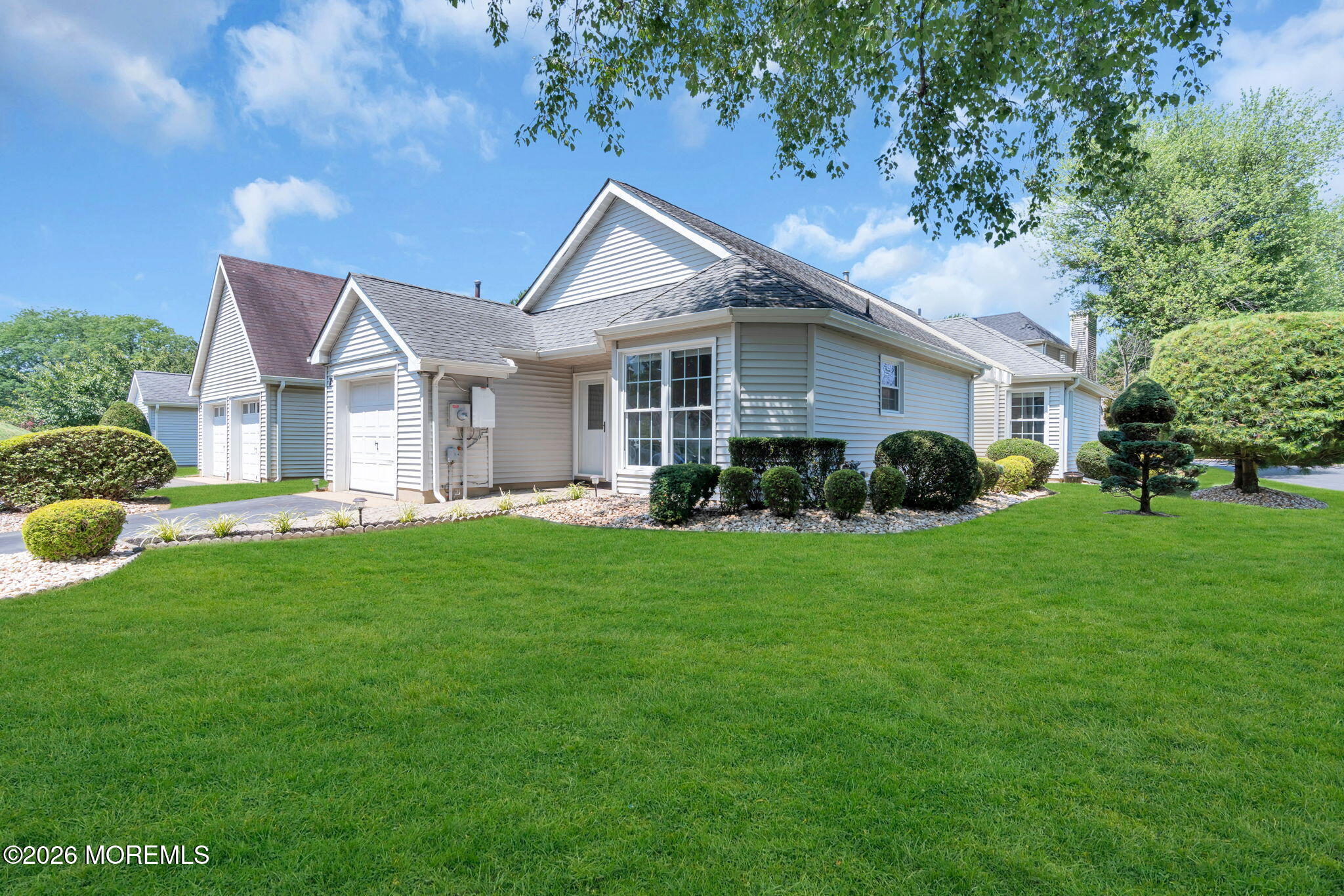 7 Petunia Place