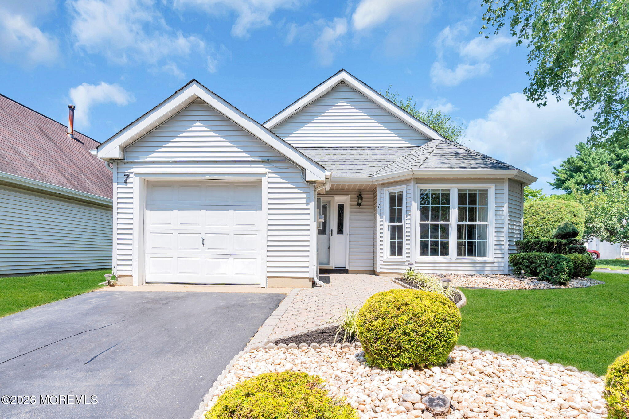 7 Petunia Place