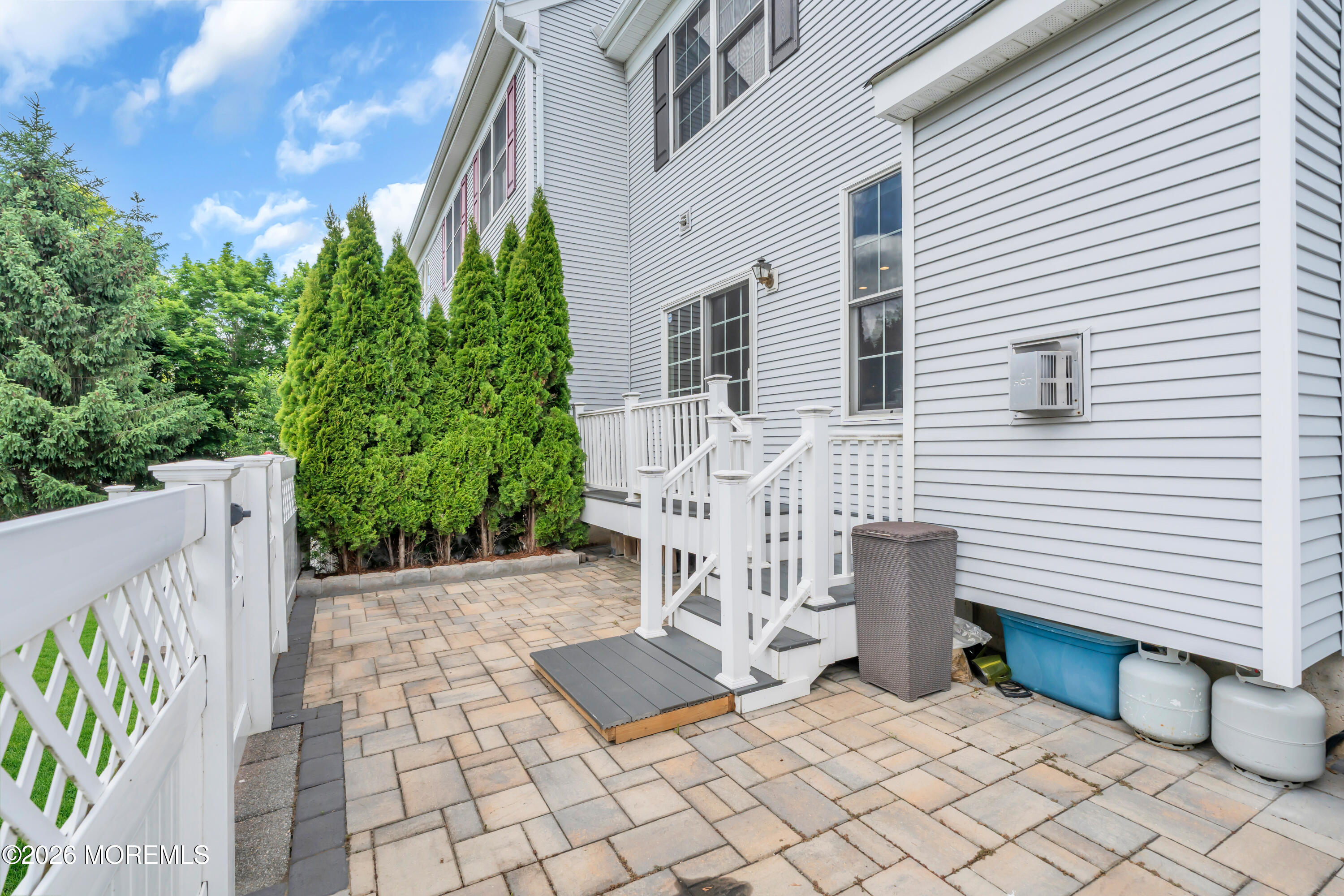 94 Deepwater Circle