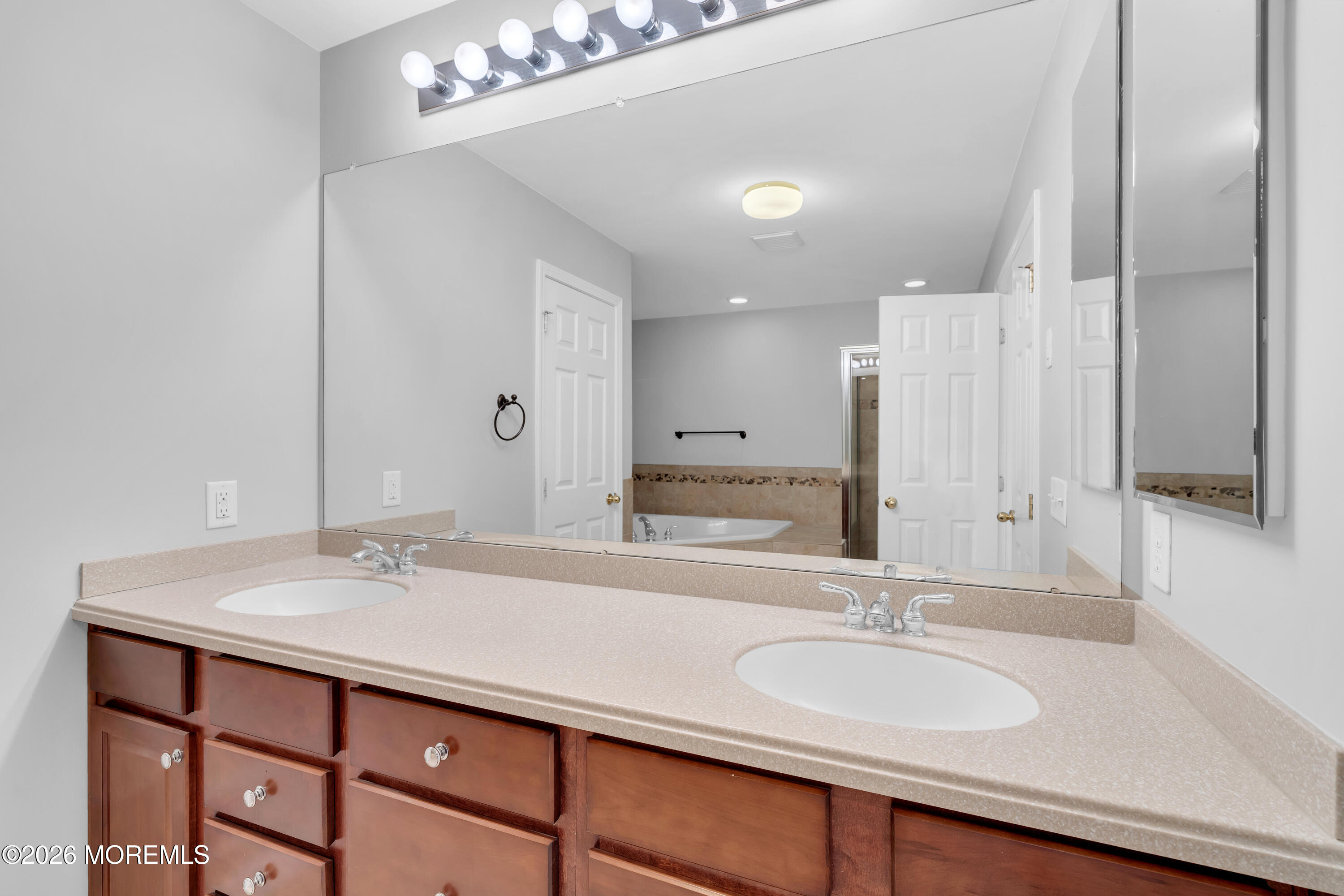 94 Deepwater Circle