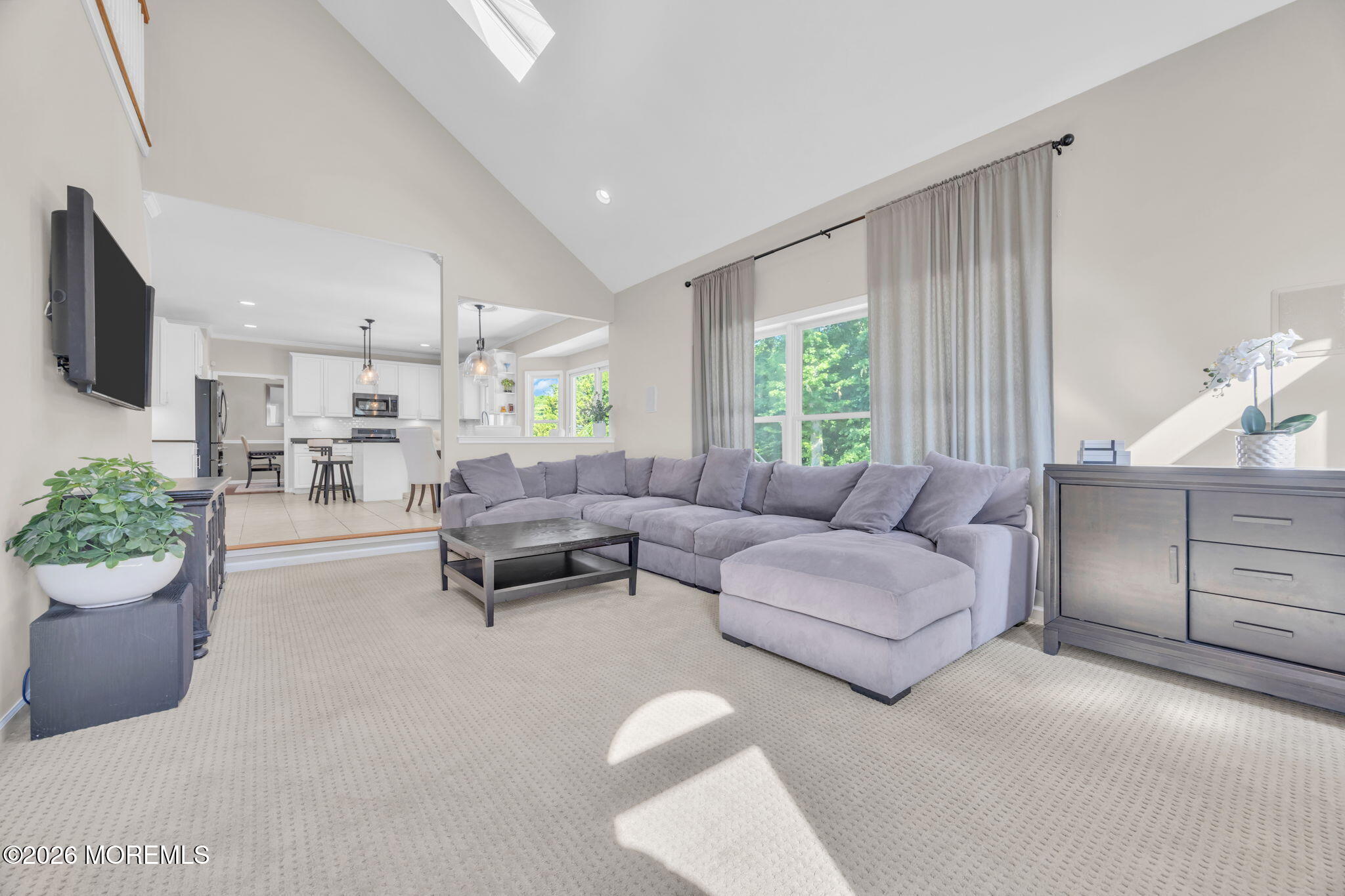 64 Monkton Road