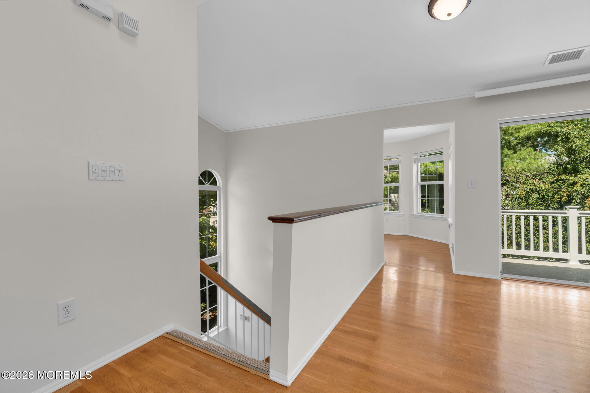 6 Tulip Lane