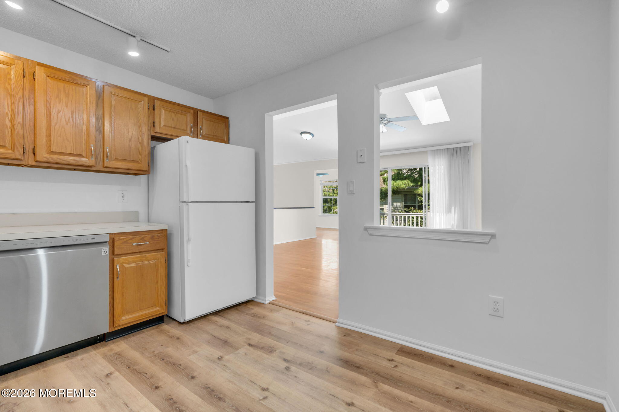 6 Tulip Lane