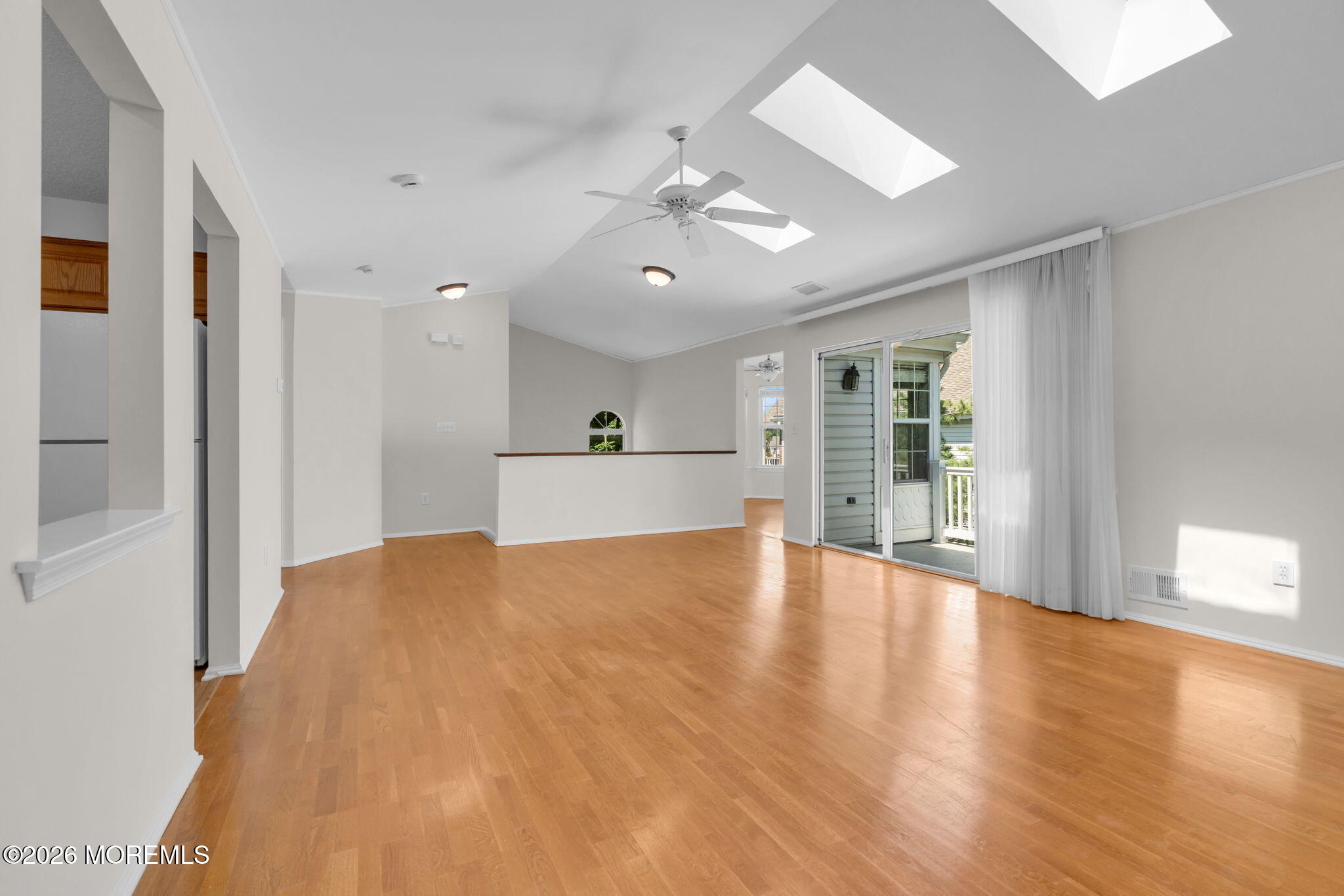 6 Tulip Lane
