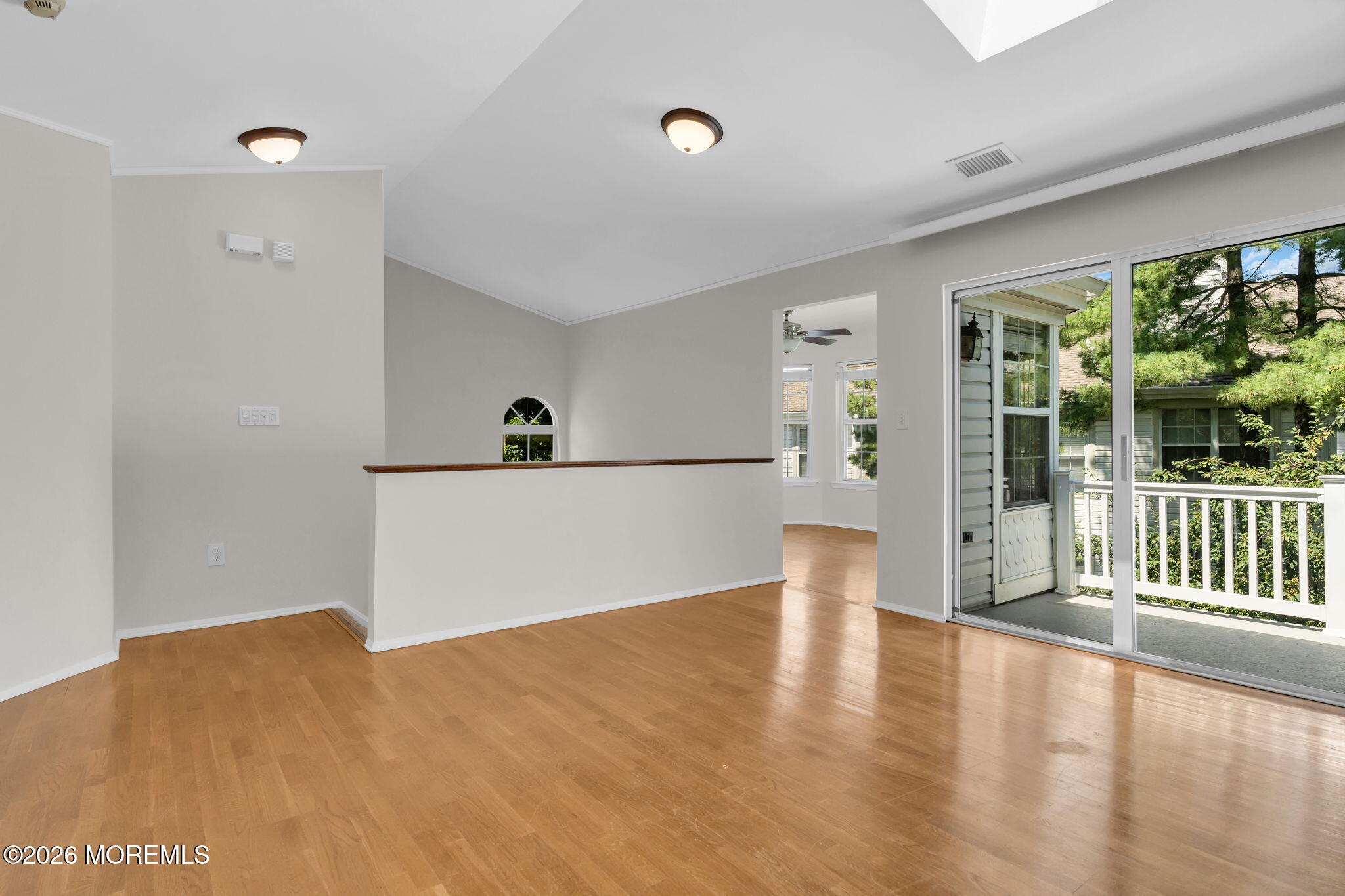6 Tulip Lane