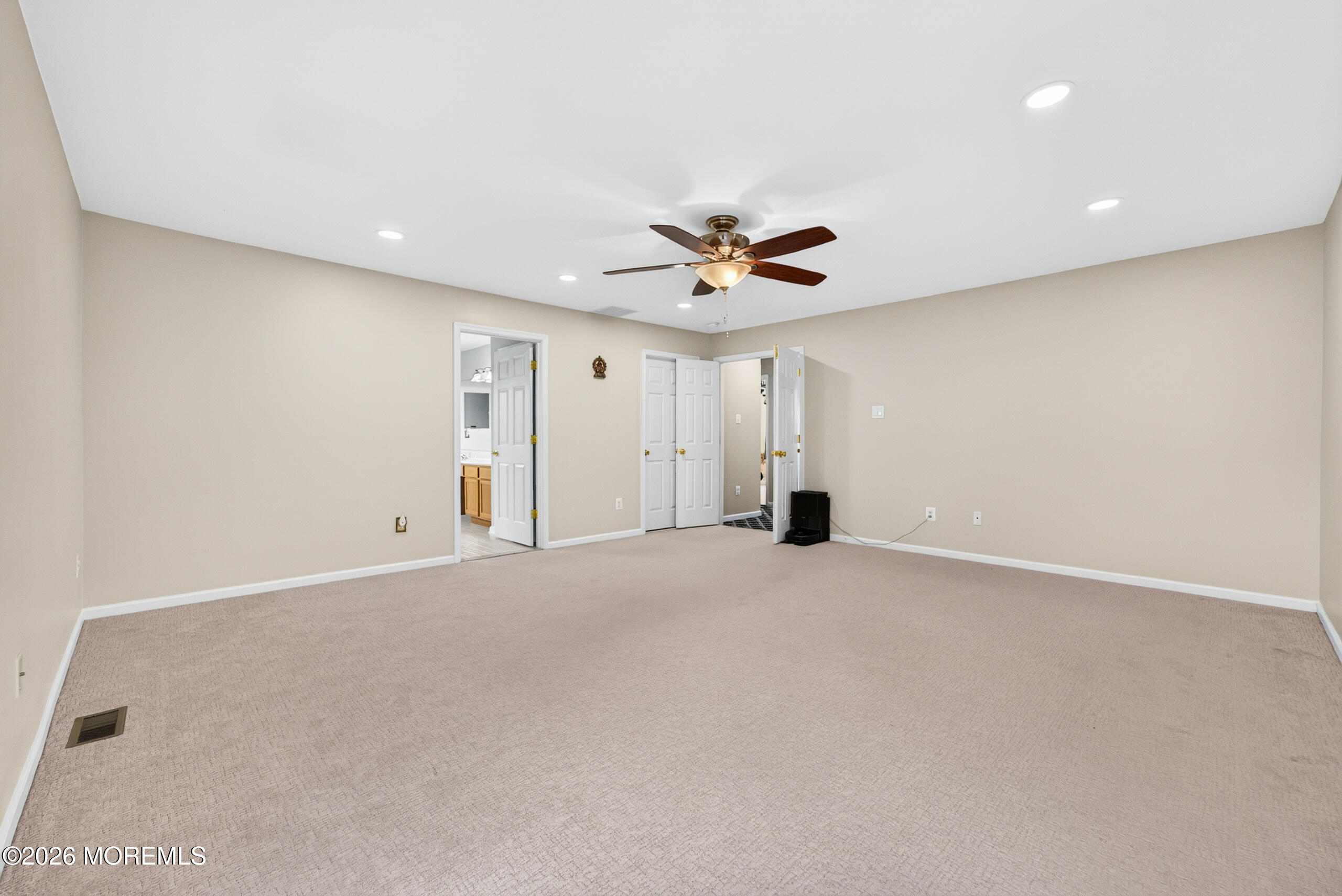 9 Kingstone Lane